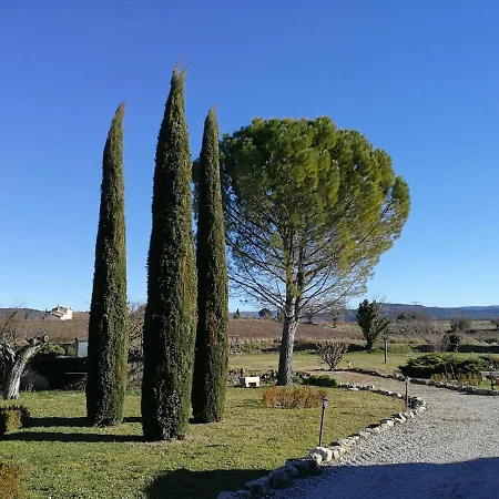 Le Mas De Canteperdrix Bed & Breakfast 3*